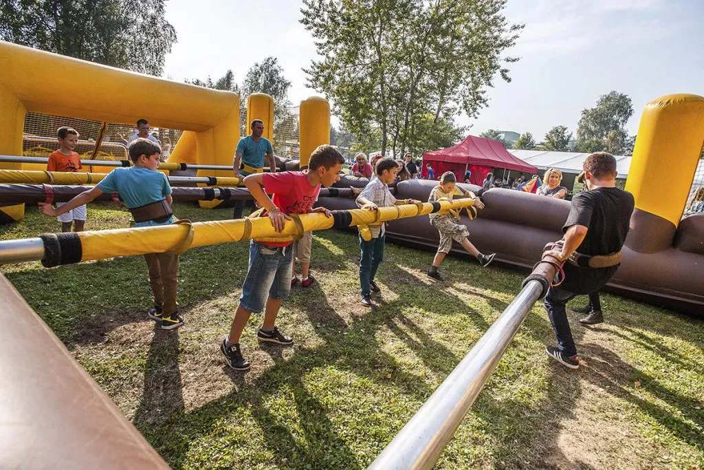 Gigantyczne Piłkarzyki - dmuchańce na organizacje imprez