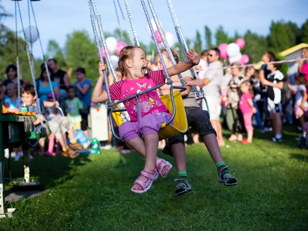Karuzela - atrakcja dla dzieci - zdjęcie 2 - Organizacja Imprez, Pikników, Festynów