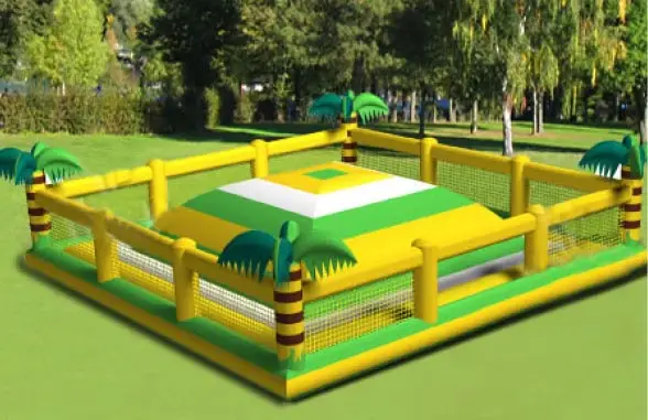 Miękka góra z ogrodzeniem - Organizacja Imprez, Pikników, Festynów