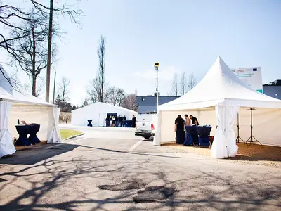 Namioty białe - Profesjonalna organizacja imprez - zdjęcie 3