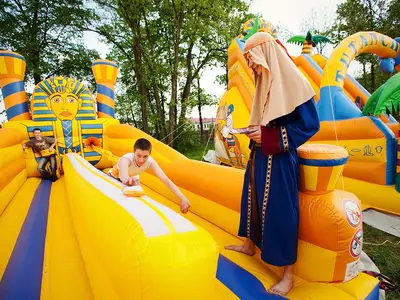 Sprężynująca Lina Egipt - Park Atrakcji Arabski - Organizacja Imprez, Pikników, Festynów