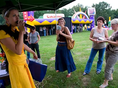 Animator zabaw z mikrofonem - Park Atrakcji Las Vegas - Organizacja Imprez, Pikników, Festynów