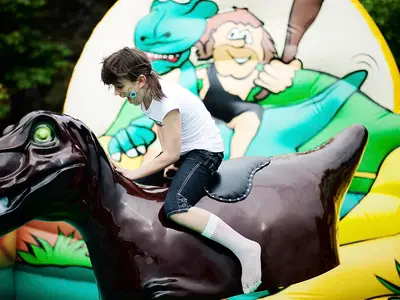 Rodeo Dinozaur - Park Atrakcji Jaskiniowcy - Organizacja Imprez, Pikników, Festynów