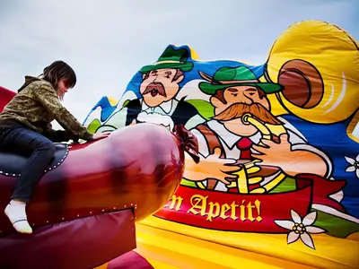 Rodeo Kiełbasa - Park Atrakcji Oktoberfest - Organizacja Imprez, Pikników, Festynów