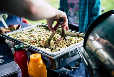 Sałatka szefa kuchni - DANIA UZUPEŁNIAJĄCE - Organizacja imprez plenerowych, masowych