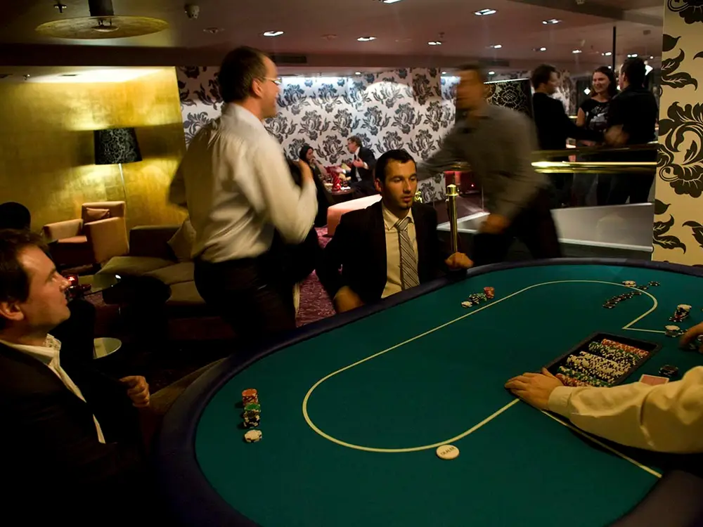 Stół do zabawy w Pokera Texas Hold’em - zdjęcie 2 - Organizacja Imprez, Pikników, Festynów