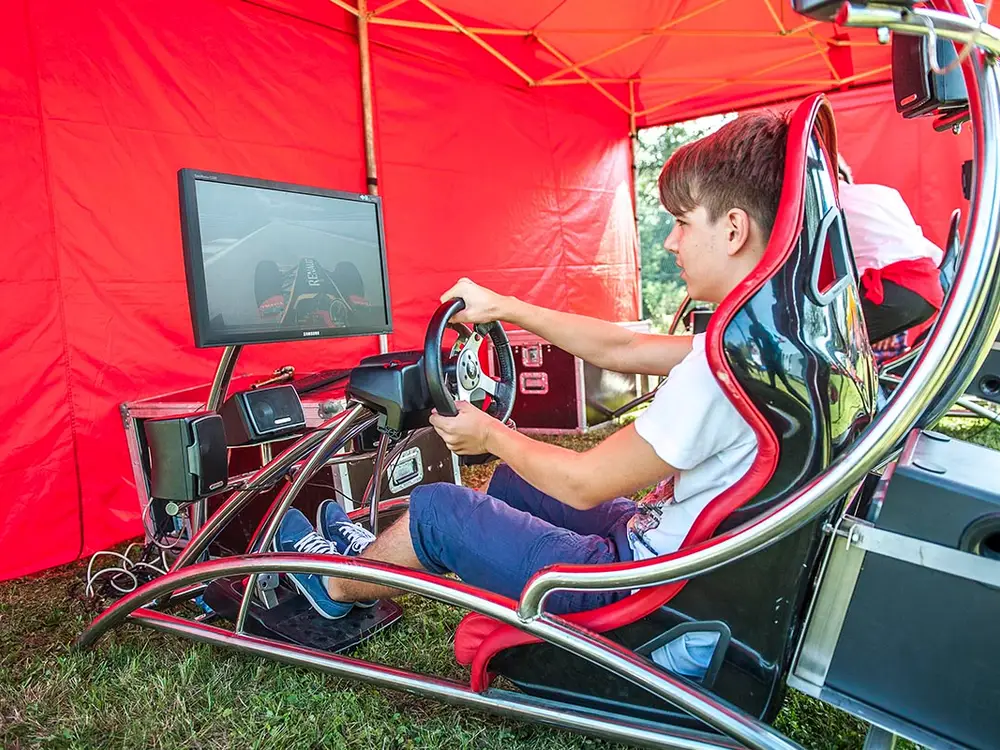 Symulator formuły 1 - zdjęcie 3 - Organizacja Imprez, Pikników, Festynów