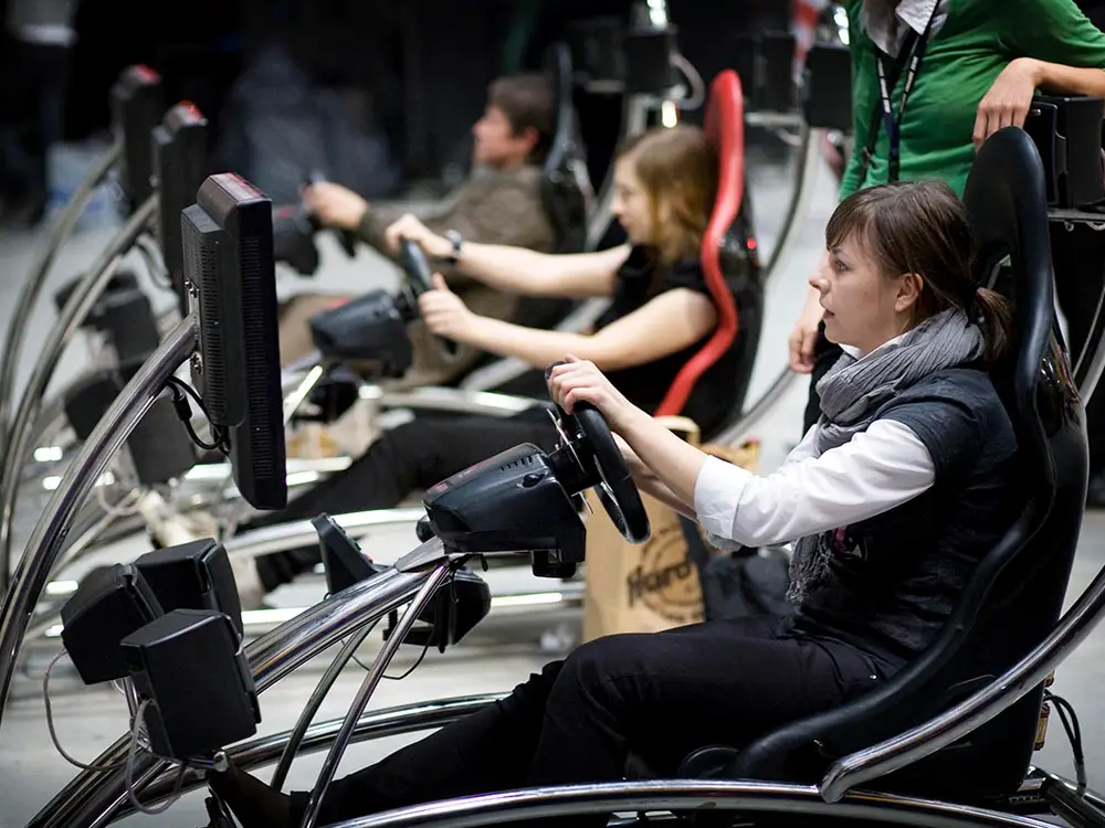 Symulator formuły 1 - zdjęcie 4 - Organizacja Imprez, Pikników, Festynów