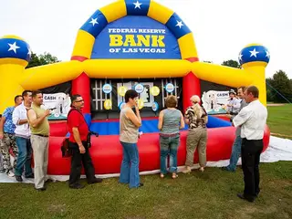 Urządzenie napad na bank - Organizacja Imprez, Pikników, Festynów