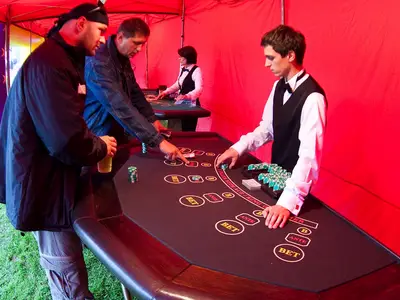 Zabawa w pokera z obsługą krupiera - Park Atrakcji Las Vegas - Organizacja Imprez, Pikników, Festynów