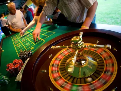 Zabawa w ruletką z obsługą krupiera - Park Atrakcji Las Vegas - Organizacja Imprez, Pikników, Festynów