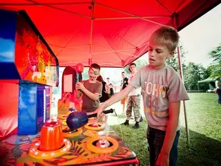 Zbijak robaczki - Organizacja Imprez, Pikników, Festynów