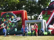 Organizacja imprez tematycznych, tematyczne parki atrakcji